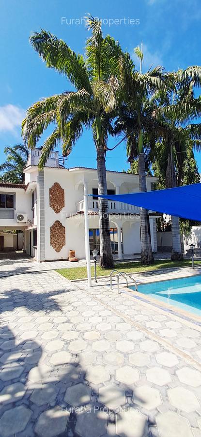 4 Bed Villa with En Suite at Nyali - 1