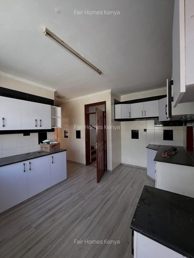 4 Bed Townhouse with En Suite at Amboseli Lane - 18