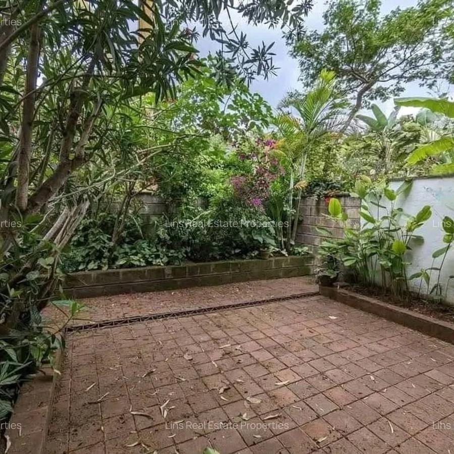 2 Bed House with En Suite in Kileleshwa - 11