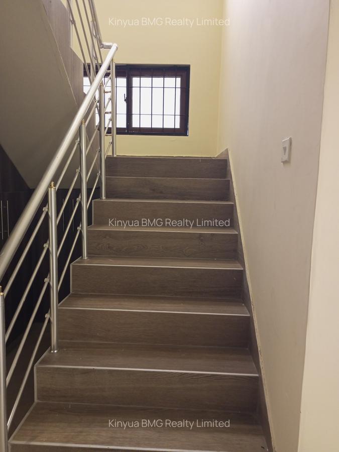 4 Bed Villa at Green Wood Drive - 3