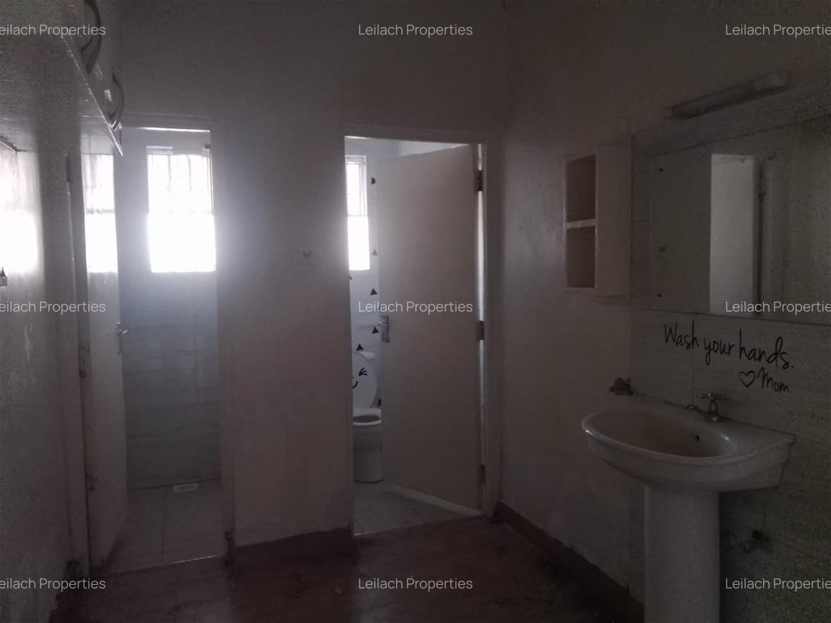 3 Bed House with En Suite in Karen - 14