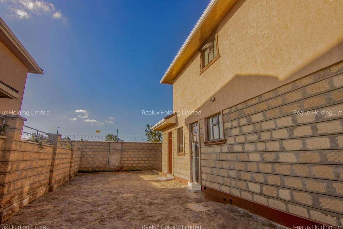 4 Bed House with En Suite in Kamangu - 10
