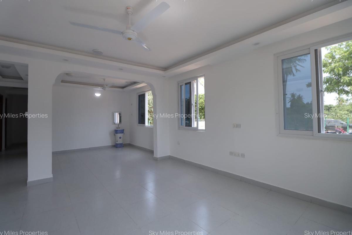 3 Bed Villa with Swimming Pool at Tezo - 11