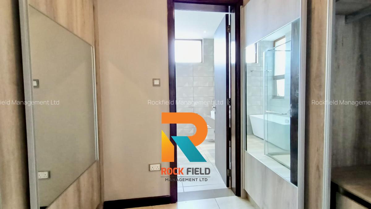 3 Bed Apartment with En Suite in General Mathenge - 10