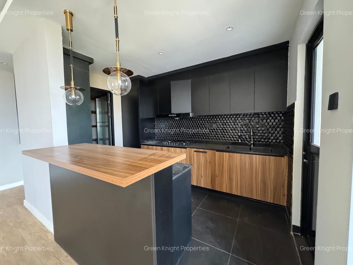 Serviced 3 Bed Apartment with En Suite in Westlands Area - 9