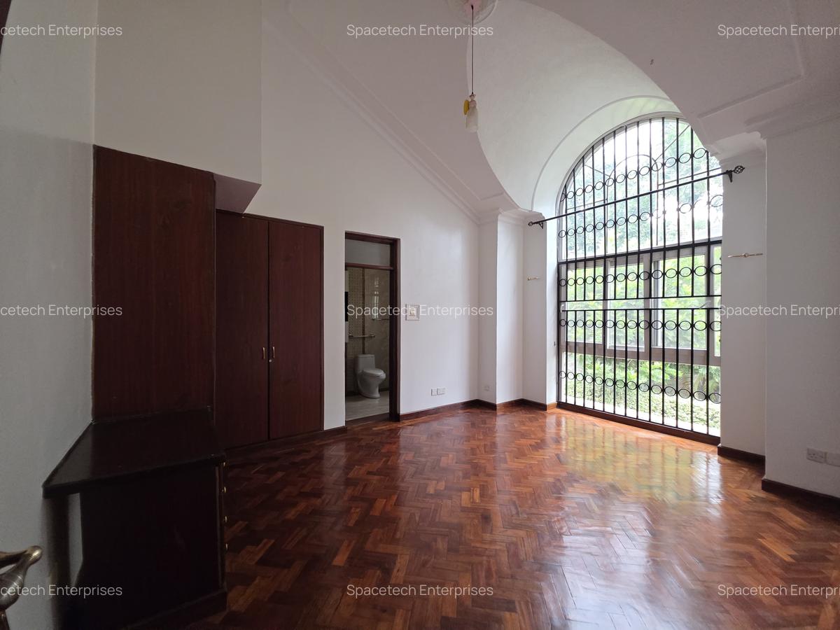4 Bed House with En Suite in Thigiri - 17