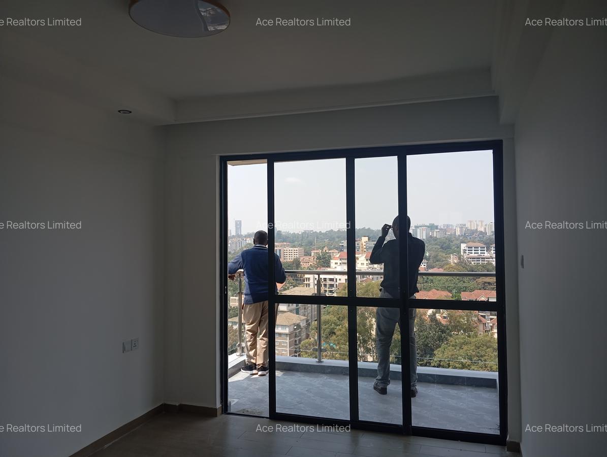 2 Bed Apartment with En Suite at Westlands - 9