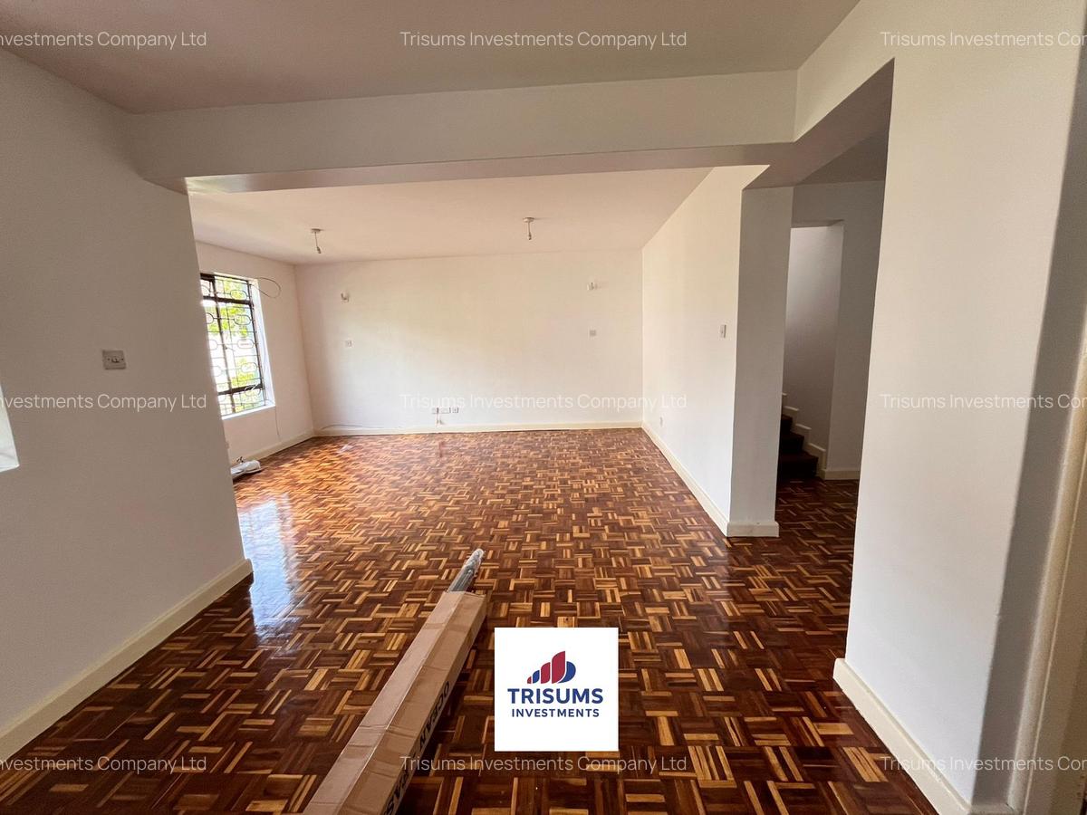 4 Bed Townhouse with En Suite at Church Rd - 8