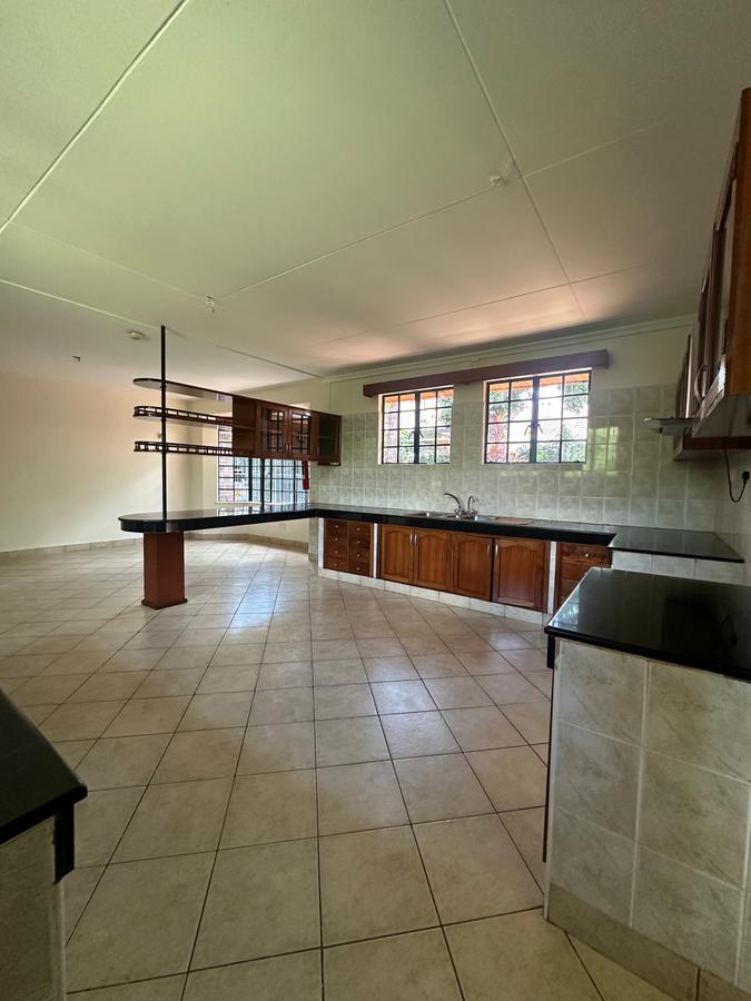 4 Bed Townhouse with En Suite in Runda - 5