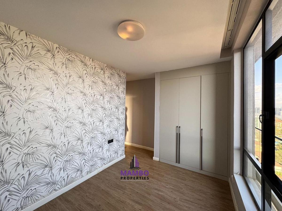 2 Bed Apartment with En Suite at Brookside Drive - 9