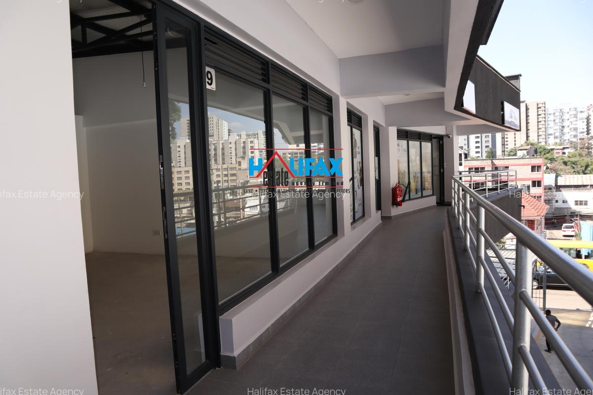 Shop with Backup Generator in Parklands - 6