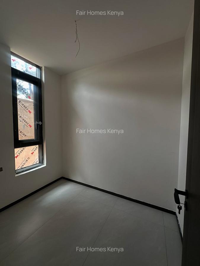 5 Bed Townhouse with En Suite at Lavington Green - 9