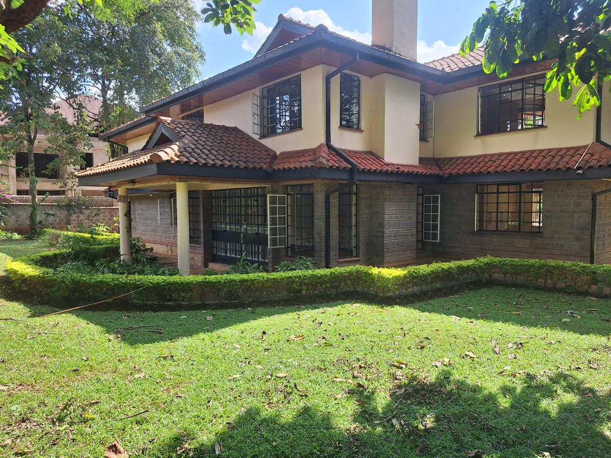4 Bed House with En Suite in Runda - 3