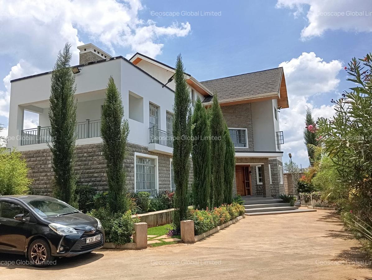 6 Bed House with En Suite in Karen - 1