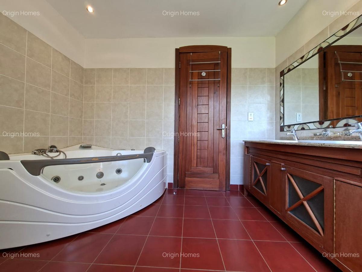 5 Bed House with En Suite at Runda - 14