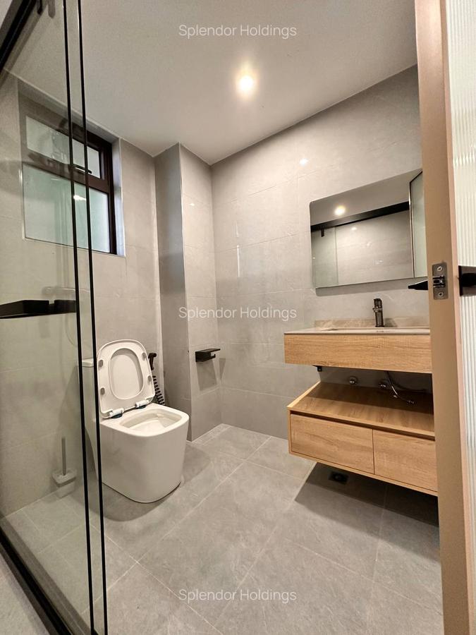 2 Bed Apartment with En Suite in Riverside - 4