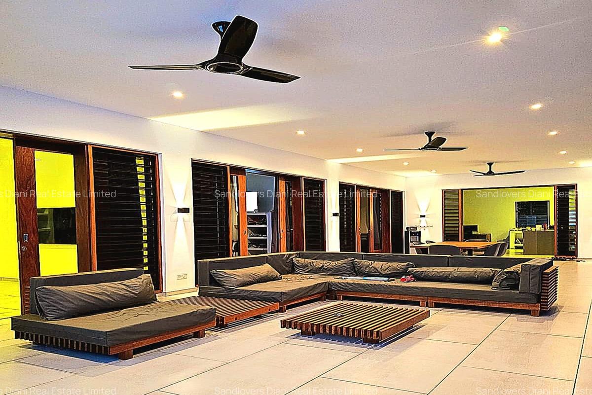 4 Bed Villa with En Suite in Diani - 10