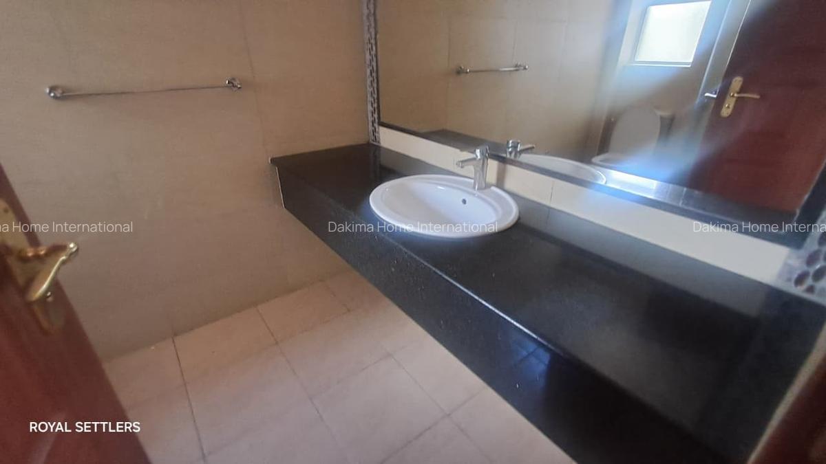 3 Bed Apartment with En Suite in Rhapta Road - 8