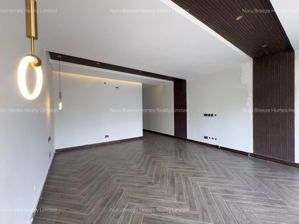 5 Bed Villa with En Suite in Nyari - 8