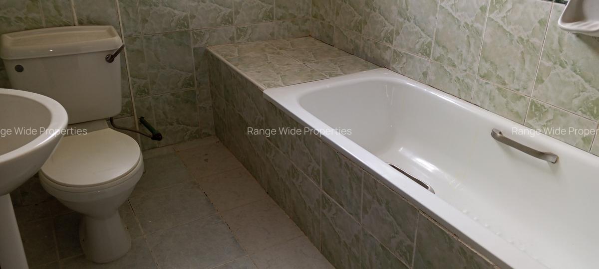 3 Bed Apartment with En Suite in Lavington - 7