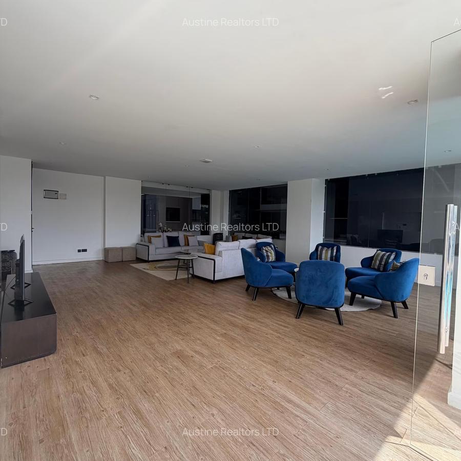 Serviced 2 Bed Apartment with En Suite at Brookside Drive - 8