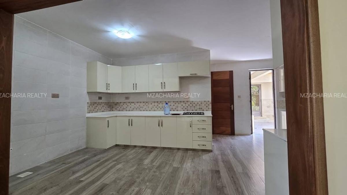 5 Bed Villa in Runda - 15