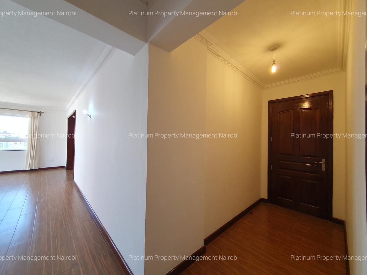 3 Bed Apartment with En Suite at River Gardens Park - 9