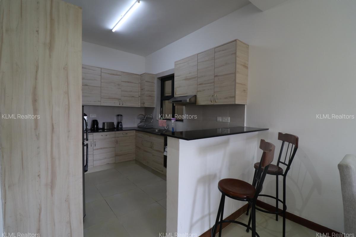 Serviced 2 Bed Apartment with En Suite at Raphta Road - 8
