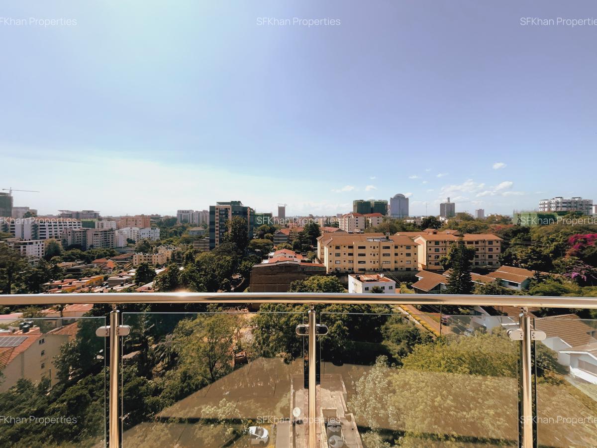 2 Bed Apartment with En Suite at Lantana Road - 13