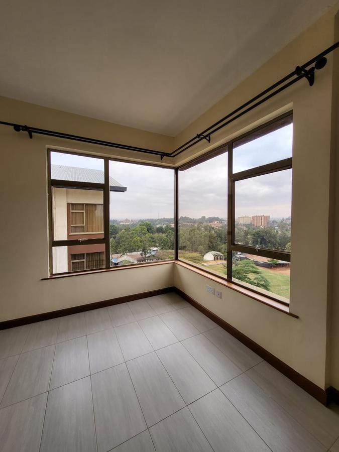 3 Bed Apartment with En Suite in Garden Estate - 8