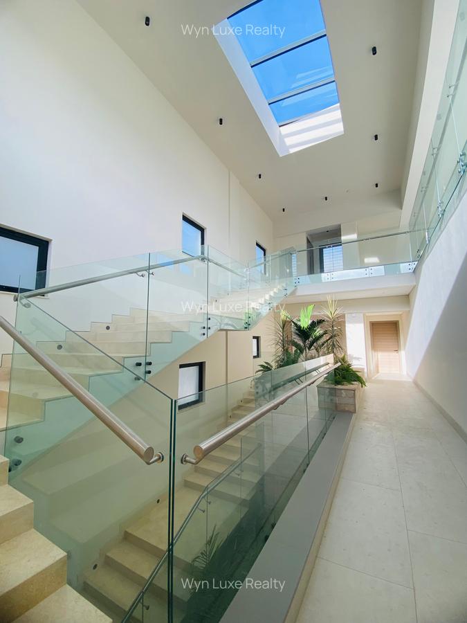 5 Bed Villa at Brookside - 6