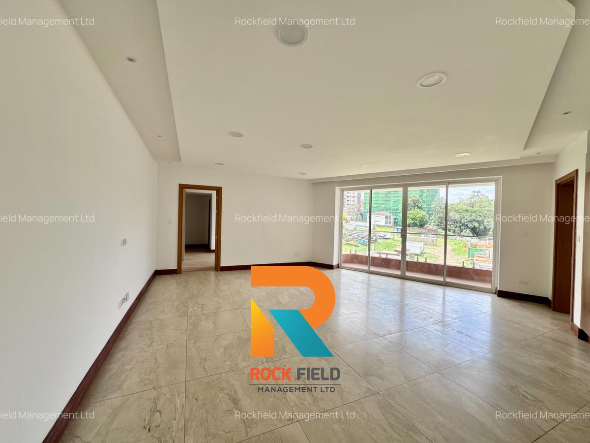 2 Bed Apartment with En Suite in Parklands - 2