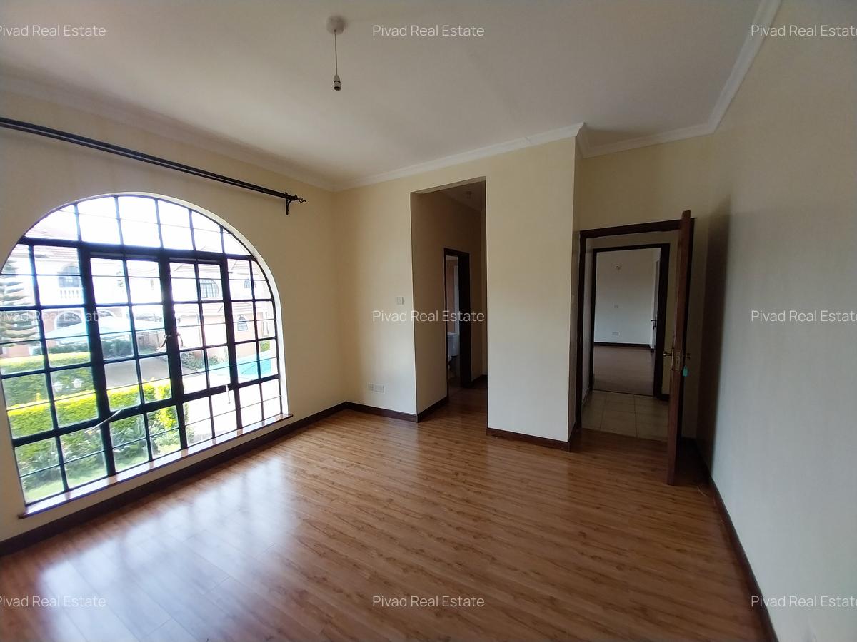 4 Bed Townhouse with Swimming Pool in Kiambu Road - 4
