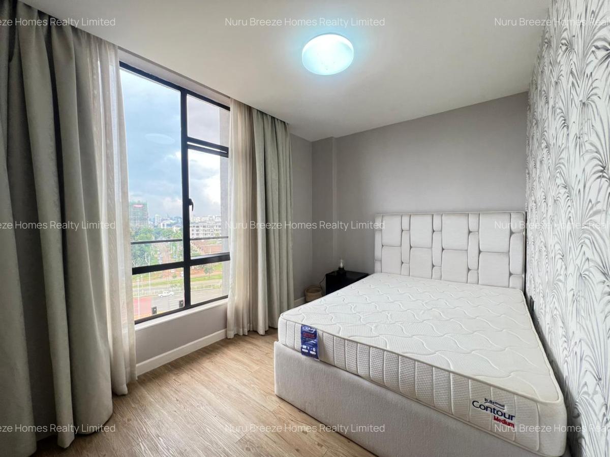 3 Bed Apartment with En Suite in Brookside - 13