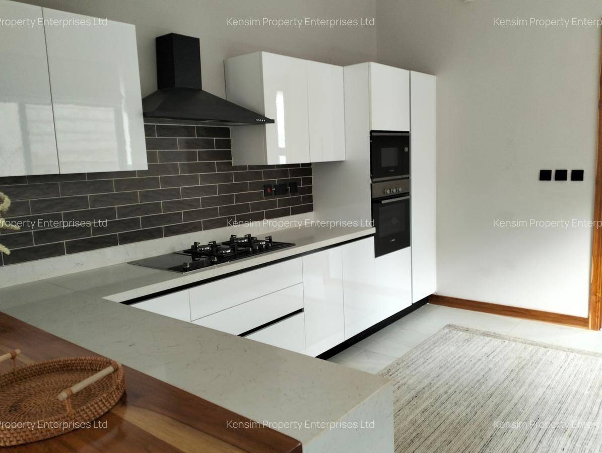 4 Bed Townhouse with En Suite in Loresho - 5
