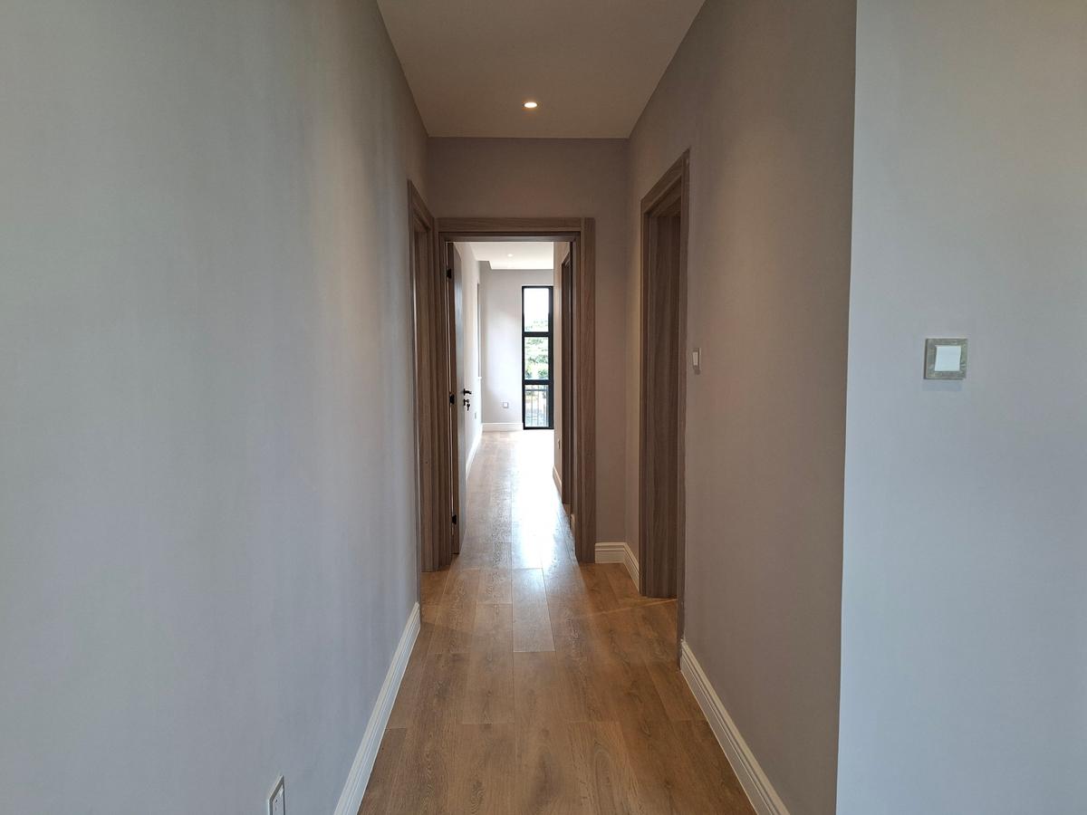 3 Bed Apartment with En Suite at Off Runda Rd - 14