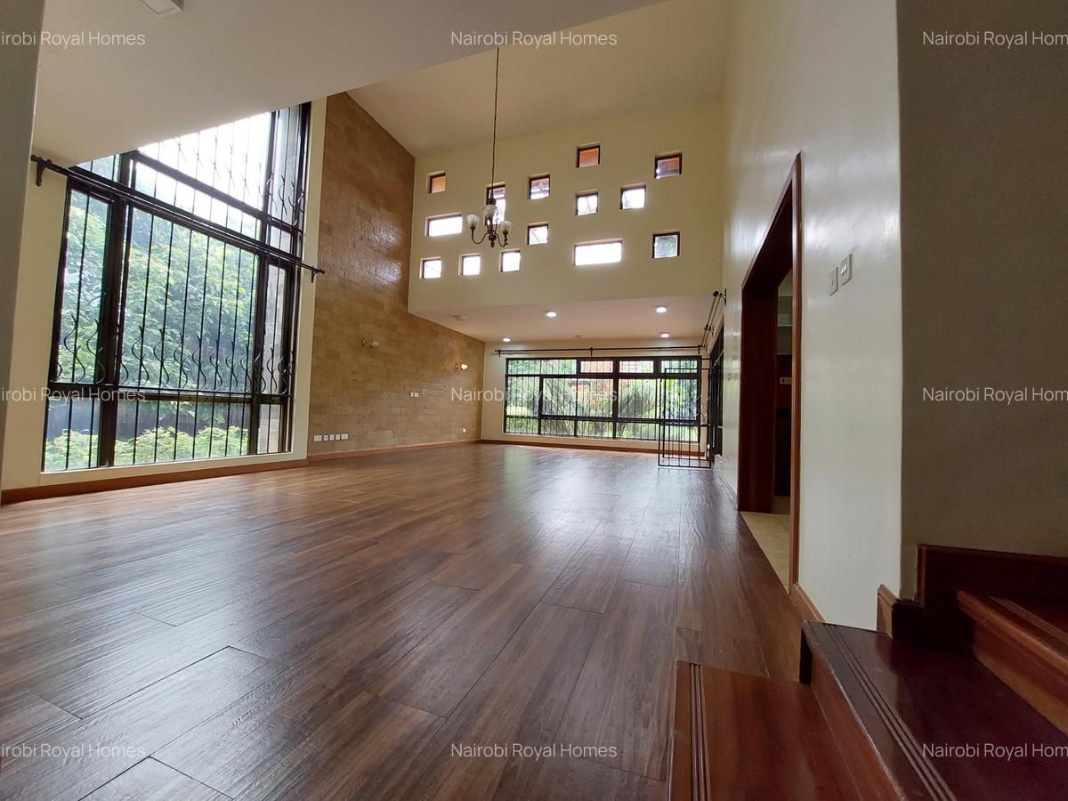 5 Bed House with En Suite at Runda Mumwe - 12