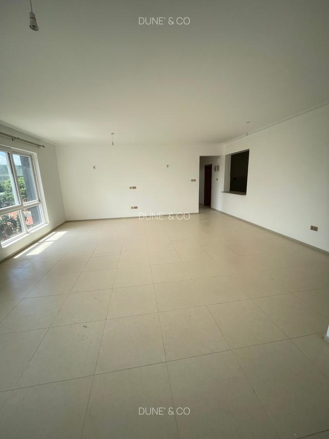3 Bed Apartment with En Suite in Westlands Area - 2
