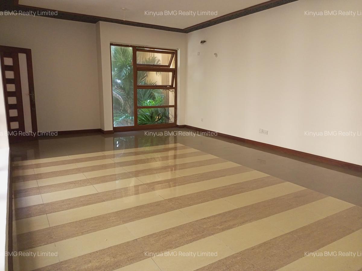 Serviced 3 Bed Apartment with En Suite in Nyali Area - 6