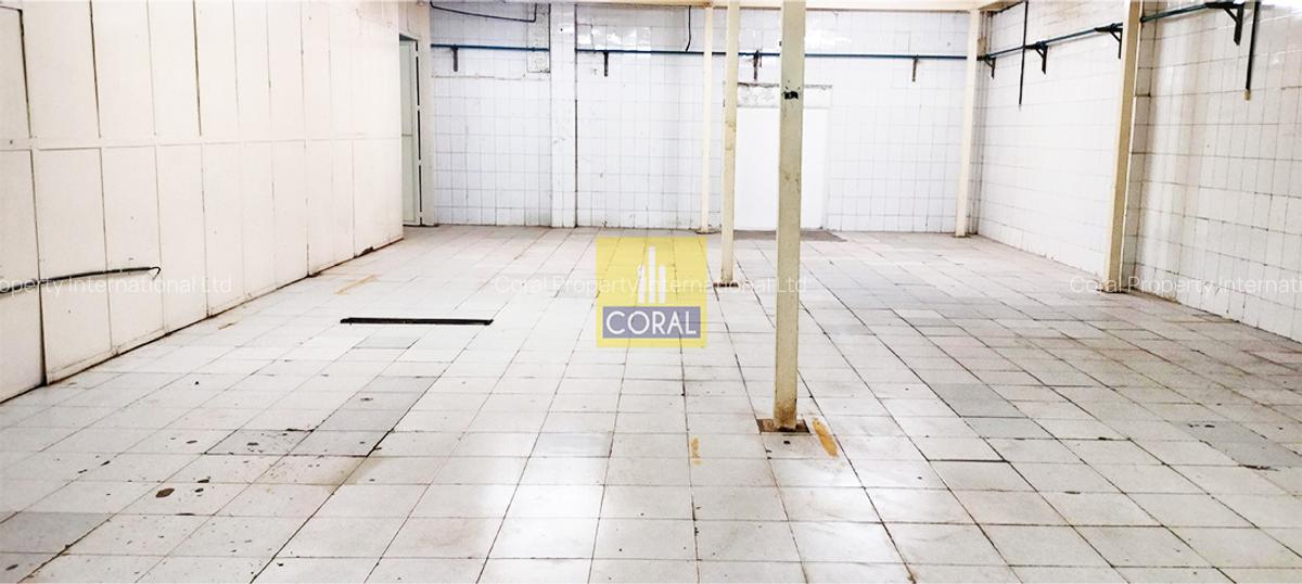 Warehouse in Industrial Area - 19