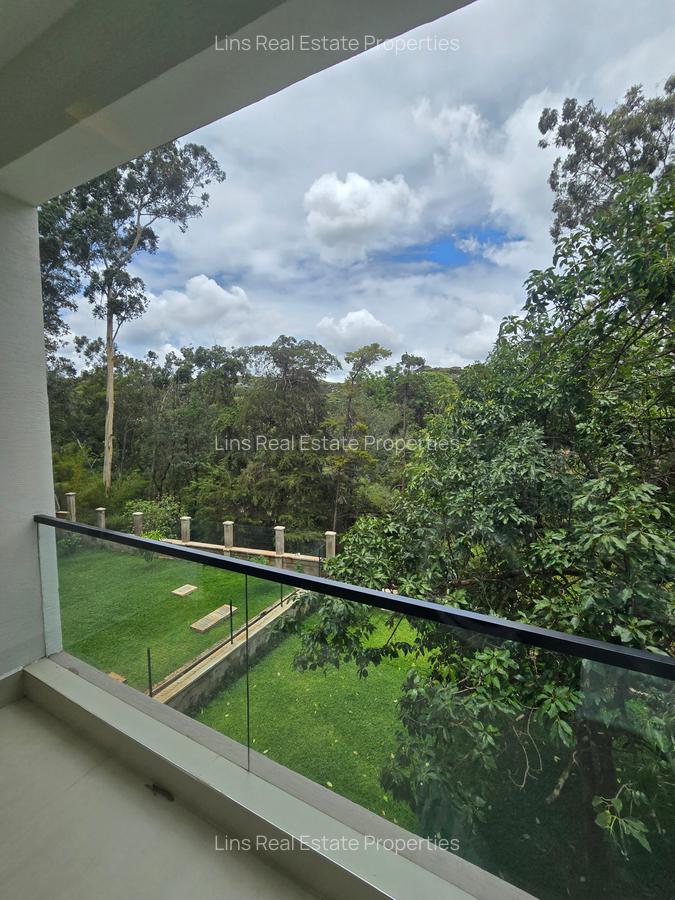 6 Bed Townhouse with En Suite in Kitisuru - 8