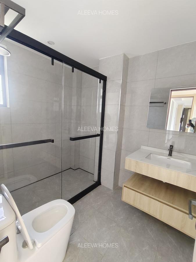 2 Bed Apartment with En Suite in Riverside - 16