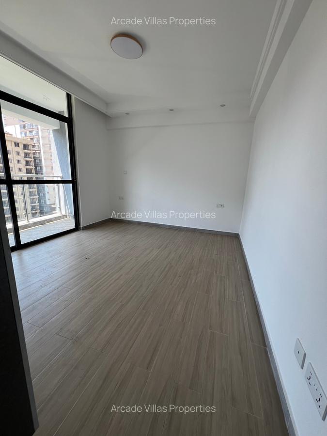 2 Bed Apartment with En Suite in Riverside - 6