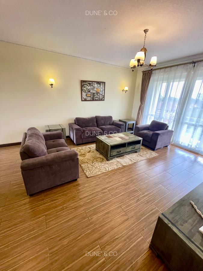 Serviced 2 Bed Apartment with En Suite in Brookside - 5