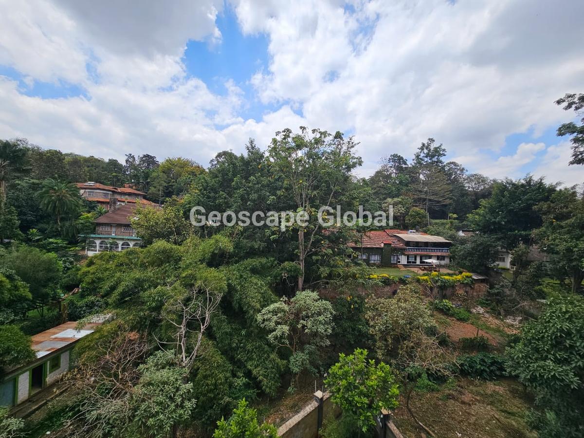 3 Bed Apartment with En Suite in Westlands Area - 14