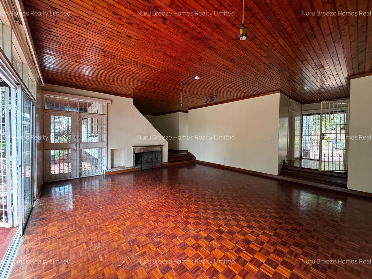 4 Bed House with En Suite in Loresho - 18