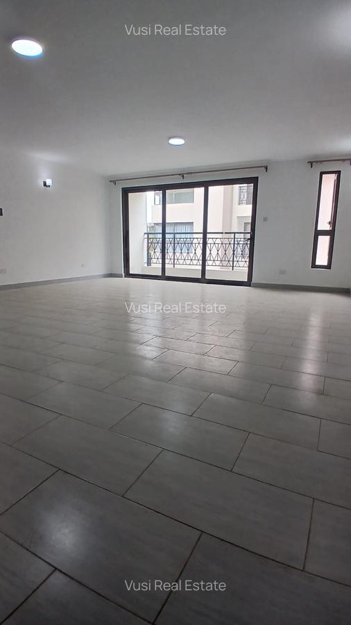 3 Bed Apartment with En Suite in Lavington - 3