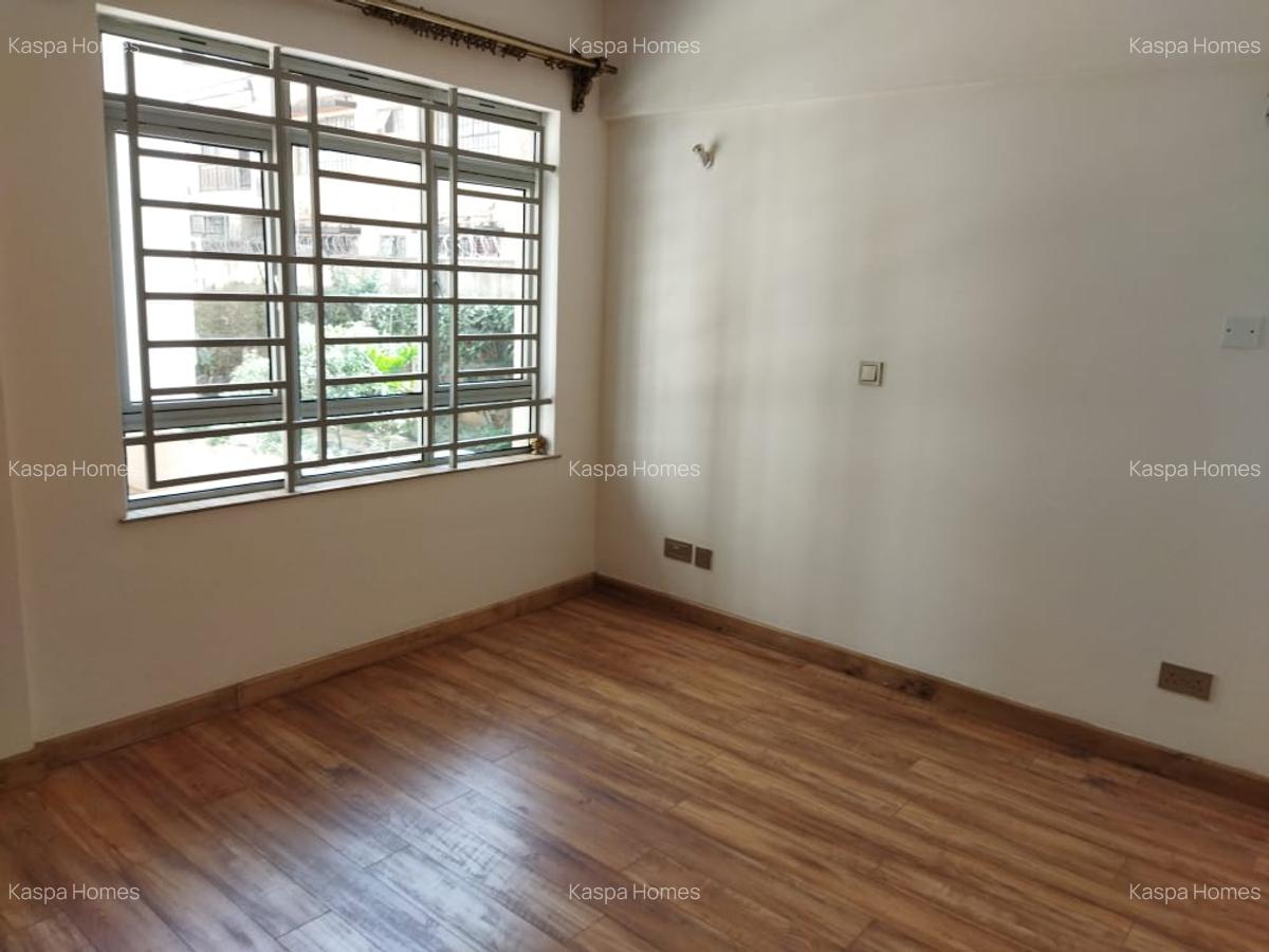 Serviced 4 Bed Apartment with En Suite in Kileleshwa - 10
