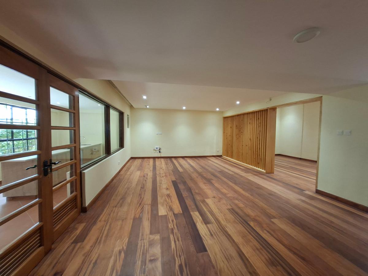 4 Bed Townhouse with En Suite at Off Peponi Rd - 18