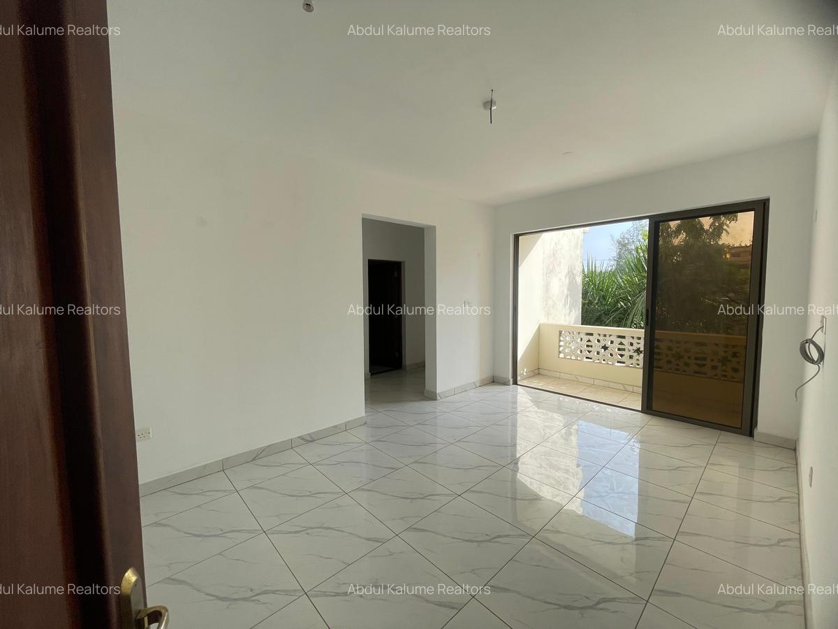 Serviced 3 Bed Apartment with En Suite at Bamburi - 1